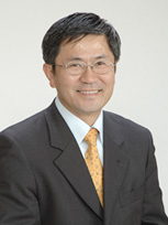 内藤昇　現研究所長、工学博士