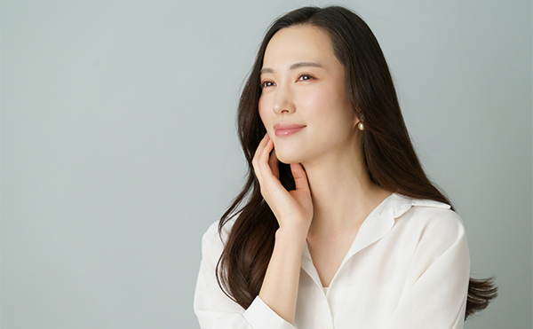 スキンケアみたいにメイクしたい！大人の素肌美を追求した“ハリ満ちツヤ肌”ベースメイク