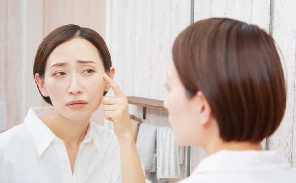 【40代・50代必見】シワ改善は美容液で差がつく！おすすめの成分は？